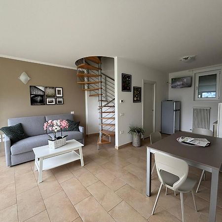 Apartamento Un Balcone Sul Garda Tremosine Exterior foto